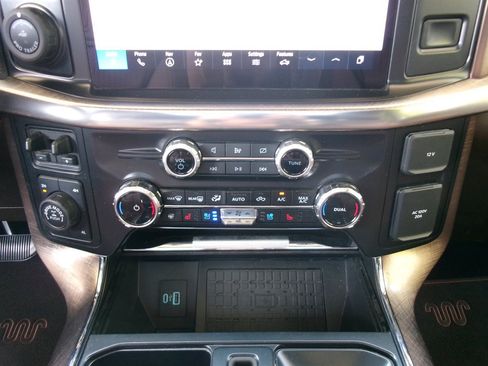 Used 2024 Ford F150 King Ranch w/ FX4 Off-Road Package AWD/4WD image 20