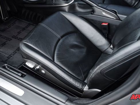 Used 2005 Porsche 911 Carrera image 58