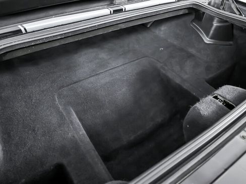 Used 2003 Chevrolet Corvette Z06 w/ Memory Package, 3 Drivers RWD image 15