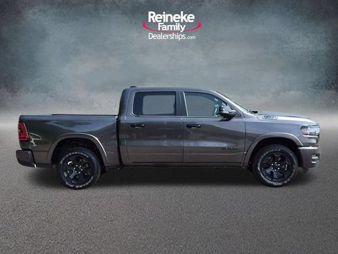 Used 2025 RAM 1500 Big Horn AWD/4WD image 4