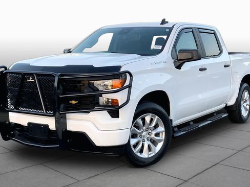Used 2024 Chevrolet Silverado 1500 Custom AWD/4WD image 1