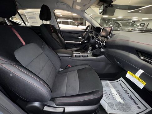 New 2025 Nissan Sentra SR image 7