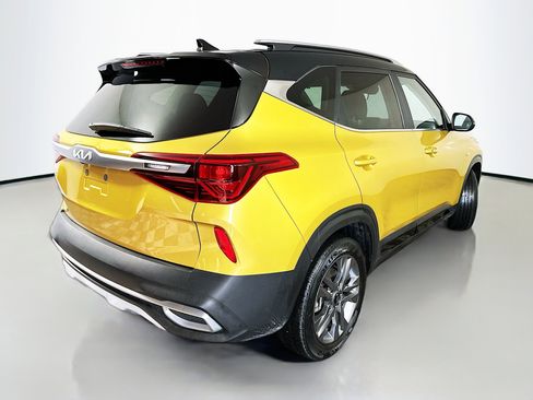 Certified 2023 Kia Seltos S image 7