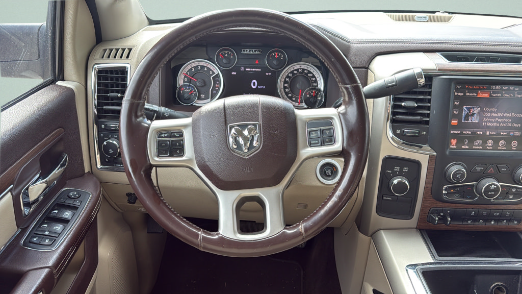 Used 2014 RAM 2500 Laramie AWD/4WD image 17