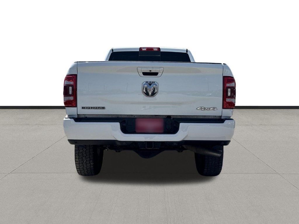 Used 2024 RAM 2500 Big Horn w/ Level 2 Equipment Group AWD/4WD image 6
