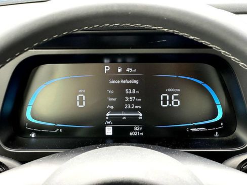 Used 2025 Hyundai Elantra Sport FWD image 27