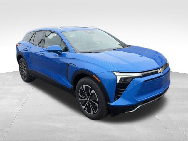 Used 2024 Chevrolet Blazer EV LT AWD/4WD image 11