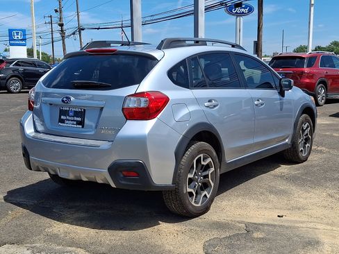 Used 2016 Subaru Crosstrek 2.0i Premium AWD/4WD image 7