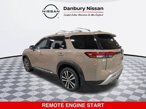 Certified 2023 Nissan Pathfinder Platinum AWD/4WD image 6