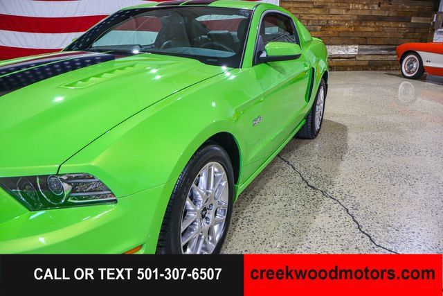 Used 2013 Ford Mustang GT Premium w/ Security Pkg RWD image 5