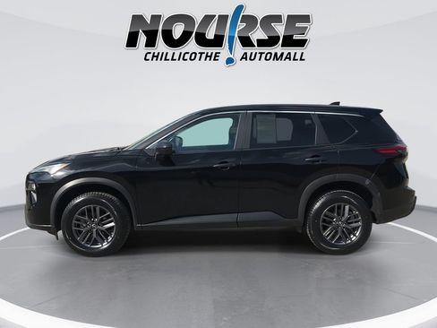 Used 2024 Nissan Rogue S FWD image 5