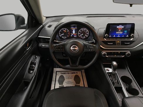 Used 2025 Nissan Altima 2.5 S image 12