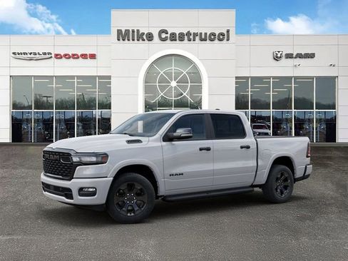 New 2026 RAM 1500 4x4 Crew Cab image 3