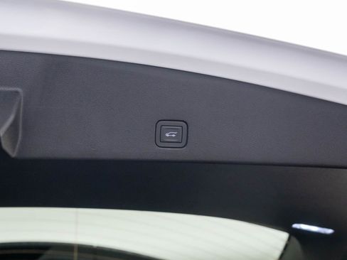 New 2025 Cadillac XT6 Premium Luxury w/ Technology Package image 31