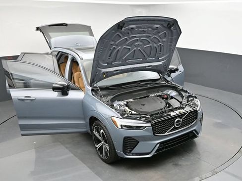 Used 2023 Volvo XC60 B6 Ultimate w/ Protection Package Premier AWD/4WD image 46