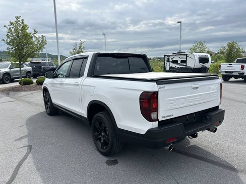 Used 2025 Honda Ridgeline Black Edition image 5