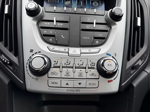 Used 2013 Chevrolet Equinox LT w/ Driver Convenience Package AWD/4WD image 26