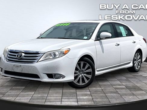 Used 2011 Toyota Avalon Limited FWD image 11