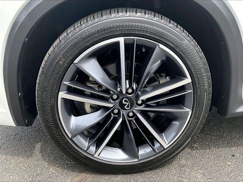 Used 2024 INFINITI QX50 Sport AWD/4WD image 7