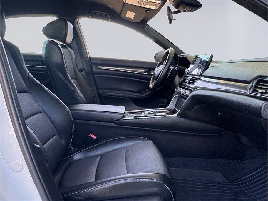 Used 2022 Honda Accord Sport image 19