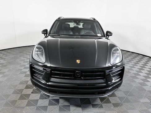 Certified 2026 Porsche Macan AWD/4WD image 27
