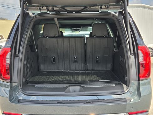 Used 2026 GMC Yukon XL AT4 w/ AT4 Premium Package AWD/4WD image 10