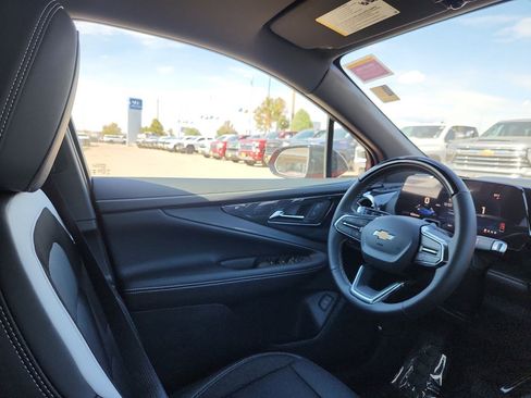 New 2026 Chevrolet Blazer EV LT w/ Super Cruise Package image 15