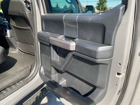 Used 2018 Ford F150 XLT w/ Equipment Group 302A Luxury image 26