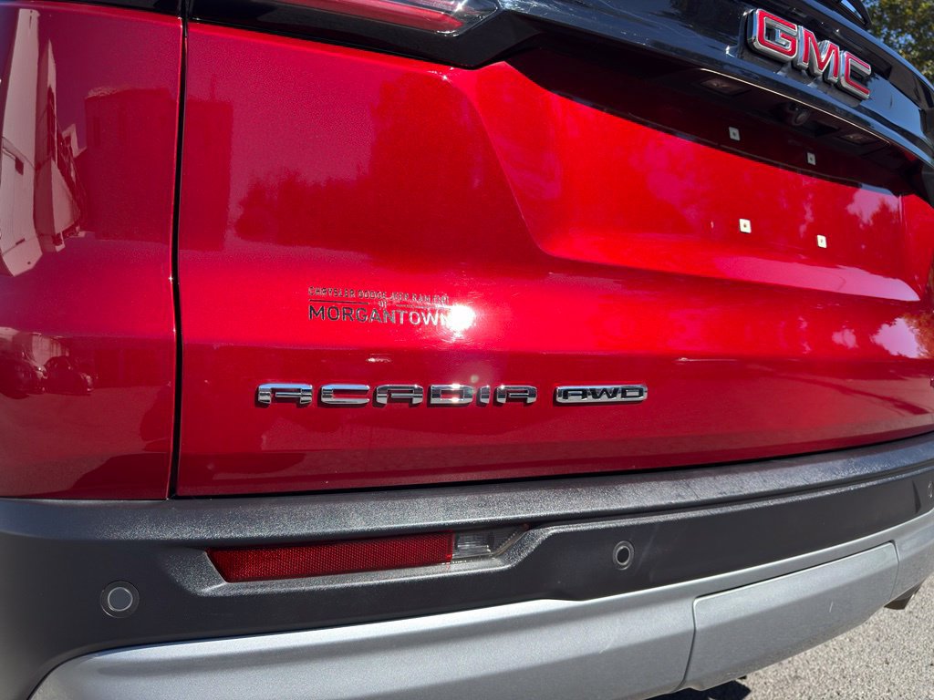 Used 2025 GMC Acadia Elevation w/ Elevation Premium Package AWD/4WD image 12