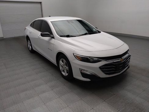Used 2023 Chevrolet Malibu LS FWD image 13