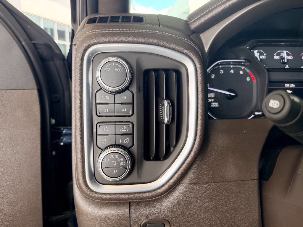 Used 2020 GMC Sierra 1500 SLT w/ SLT Premium Plus Package AWD/4WD image 20