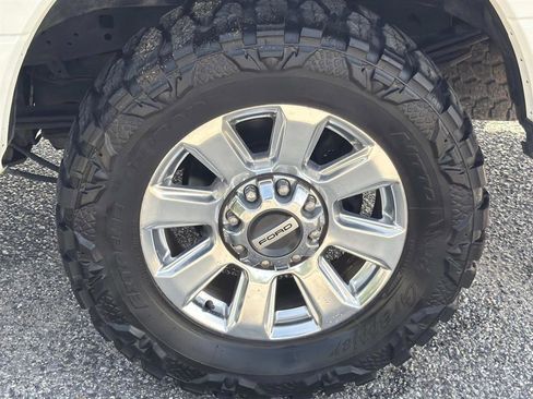 Used 2020 Ford F250 Platinum AWD/4WD image 10