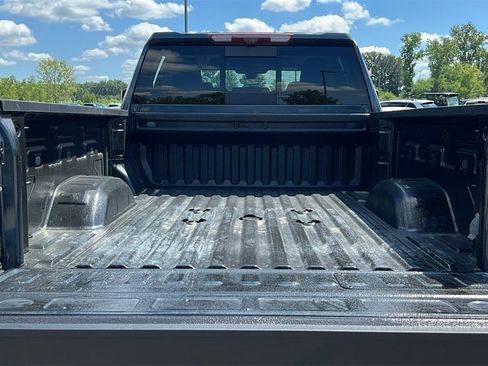 Used 2020 Chevrolet Silverado 2500 LTZ image 41