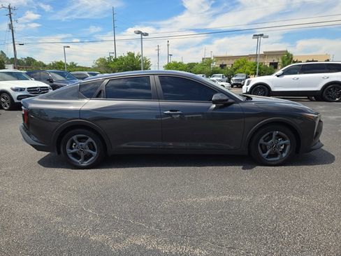 Used 2025 Kia K4 FWD image 7