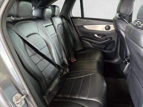 Used 2019 Mercedes-Benz GLC 300 4MATIC image 19