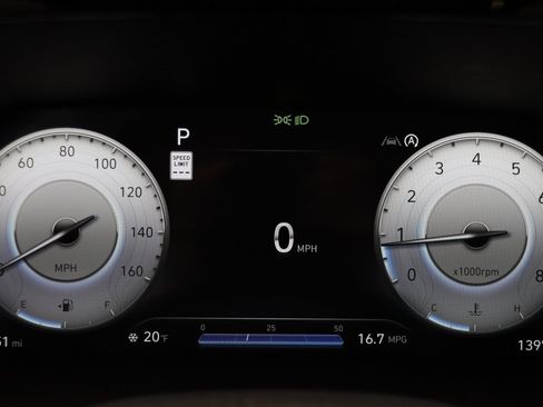 Used 2024 Hyundai Palisade SEL image 8