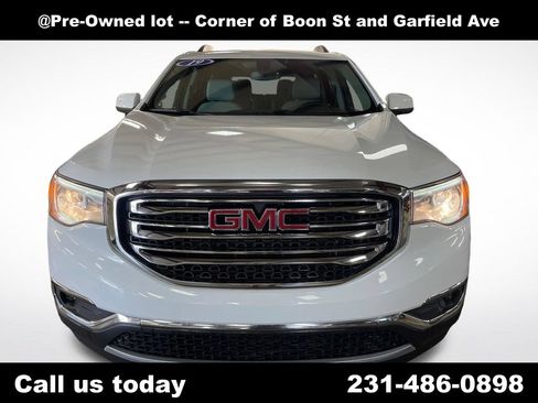 Used 2019 GMC Acadia SLT AWD/4WD image 8