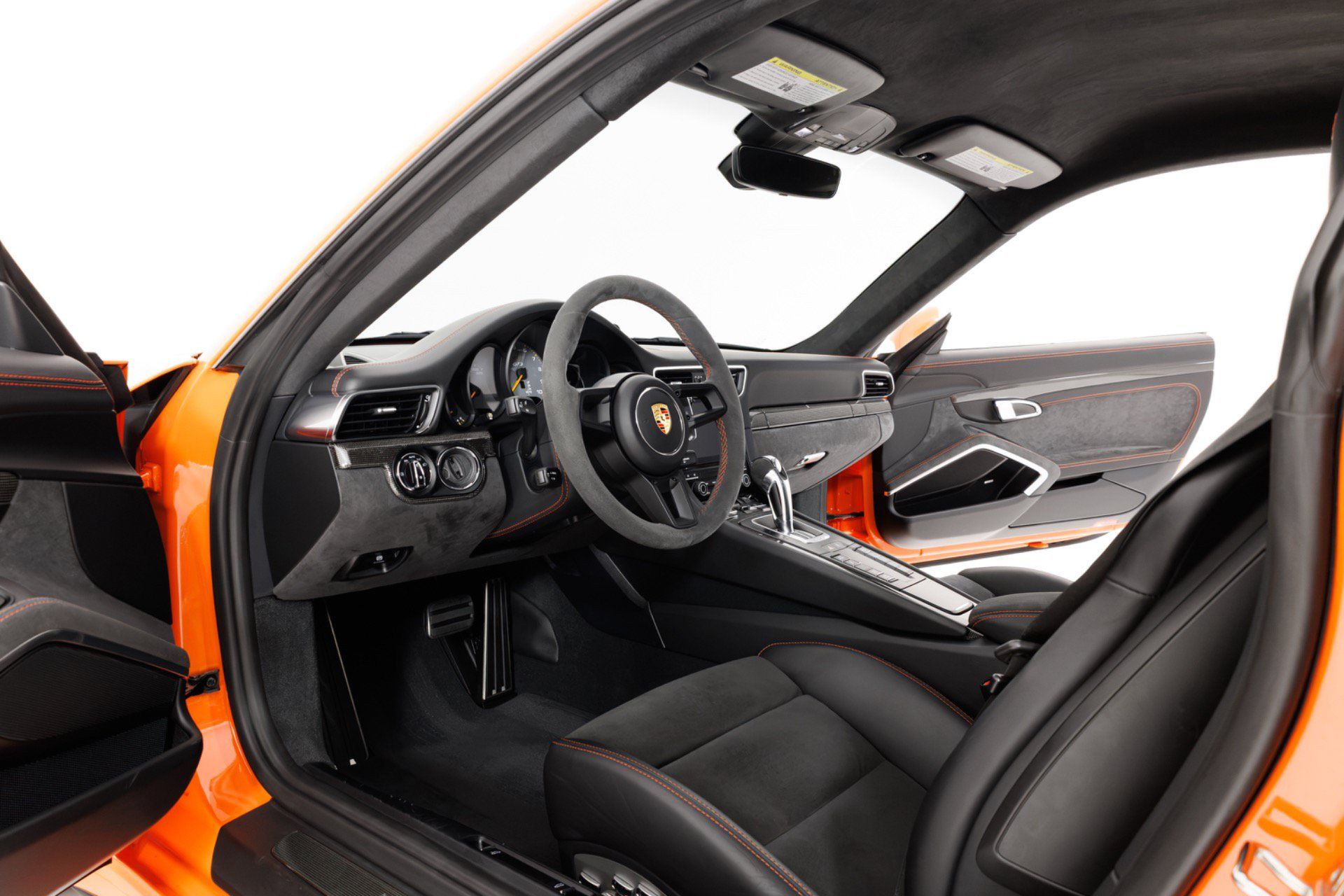 Used 2018 Porsche 911 GT3 RWD image 14