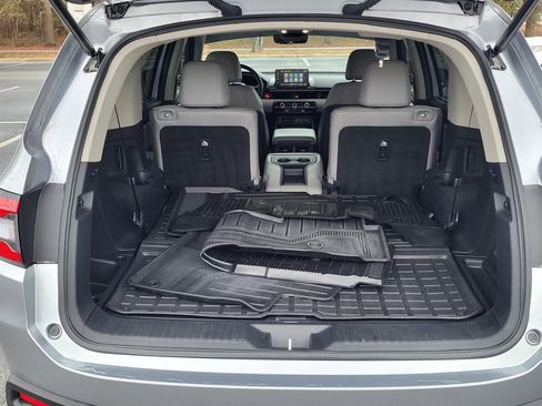 Certified 2024 Honda Pilot EX-L image 4