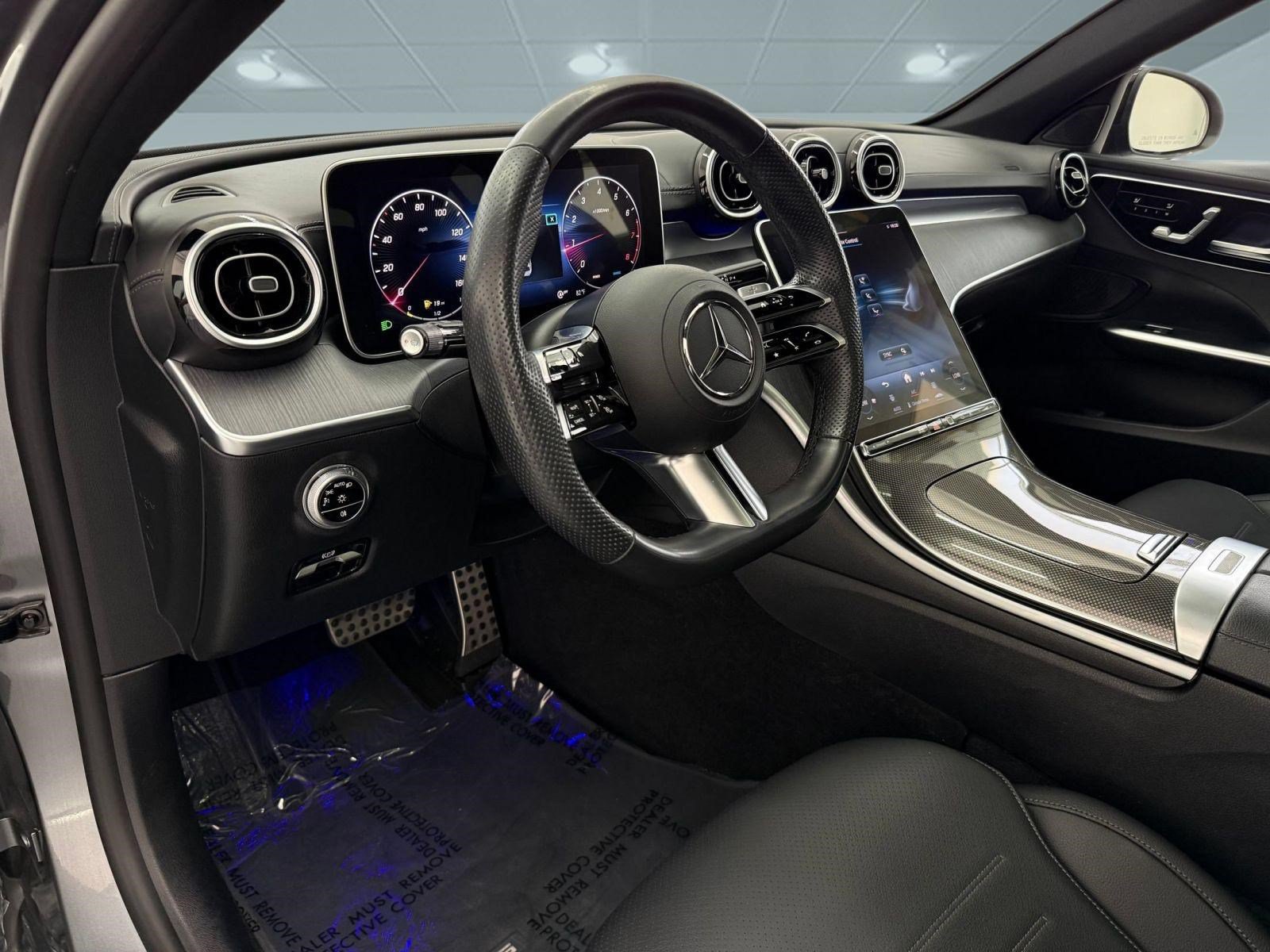 Used 2023 Mercedes-Benz C 300 Sedan image 4