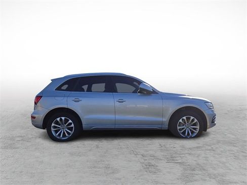 Used 2014 Audi Q5 2.0T Premium Plus w/ Premium Plus Package image 4