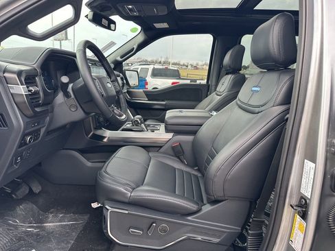 New 2025 Ford F150 Platinum w/ Equipment Group 702A High image 15