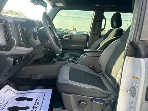 Certified 2023 Ford Bronco 4-Door AWD/4WD image 31