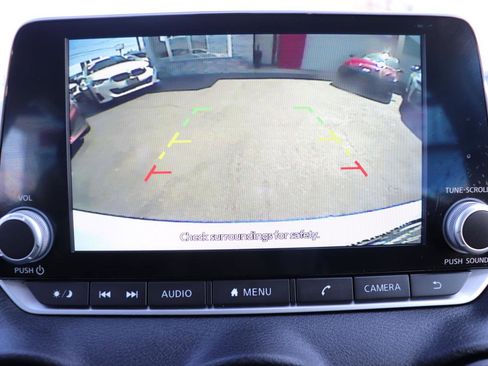 Used 2024 Nissan Sentra SV image 33