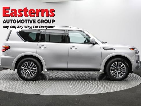 Used 2023 Nissan Armada SL image 4