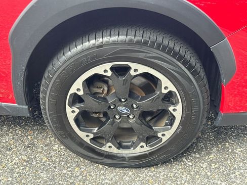 Used 2022 Subaru Crosstrek 2.0i Premium w/ Moonroof Package image 21