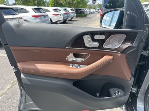 New 2026 Mercedes-Benz GLS 450 4MATIC image 21