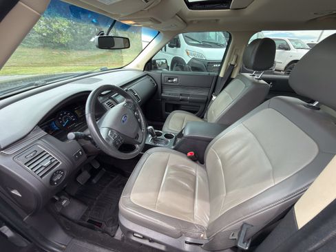 Used 2019 Ford Flex SEL w/ Equipment Group 202A AWD/4WD image 14