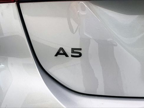 Used 2025 Audi A5 2.0T Premium Plus w/ Premium Plus AWD/4WD image 33