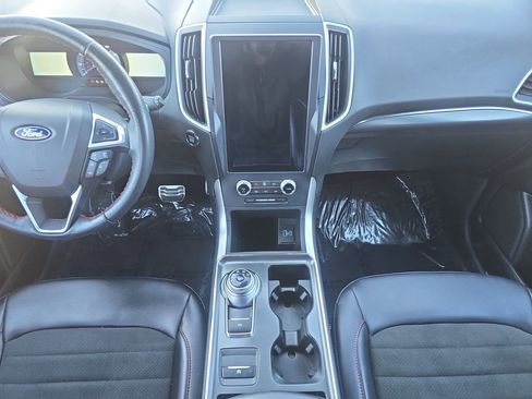 Used 2022 Ford Edge ST-Line w/ Class II Trailer Tow Package image 12